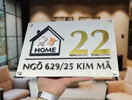 Bảng số nhà inox 3D chữ vàng gương nổi họa tiết ngôi nhà hoạt hình HOME cao cấp