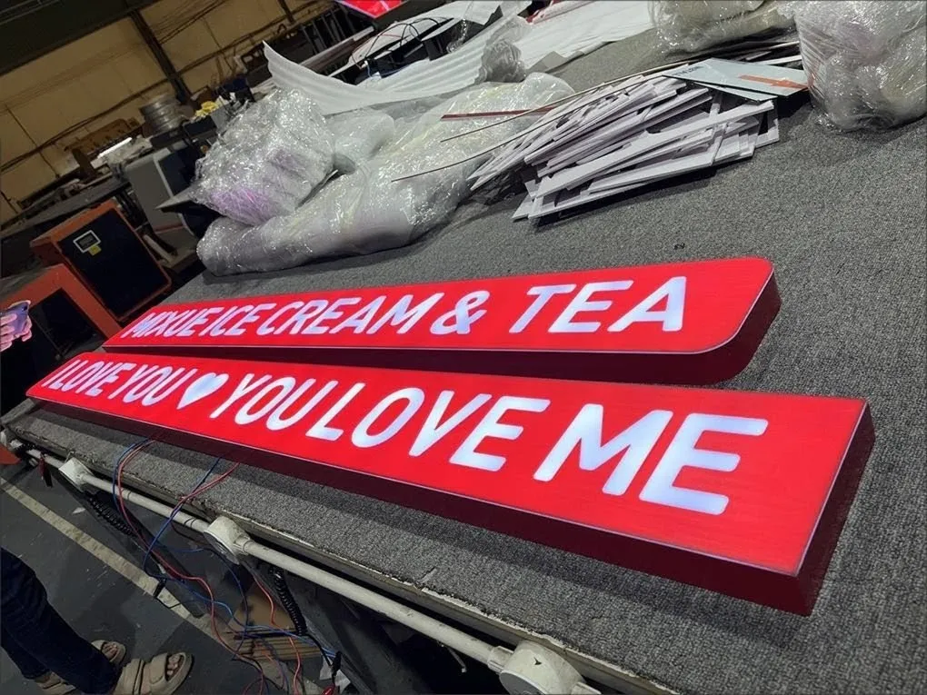 Slogan Mixue I Love You You Love Me Mặt Mica In UV Bộ slogan Mixue I Love You mặt mica sữa 3mm in UV sắc nét hông inox đỏ 40mm